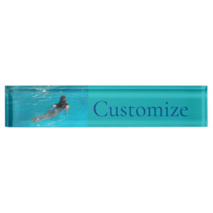 Porte-nom Pour Bureau Modèle féminin natation Thunder_Cove