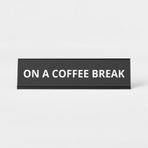 PORTE-NOM POUR BUREAU SUR UN PEU DE CAFÉ