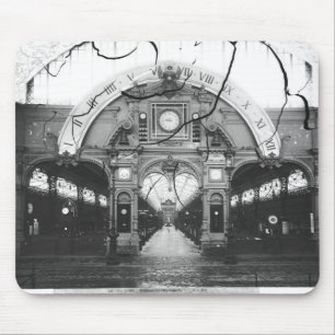 Portico des Horologie-Pavillons Mousepad
