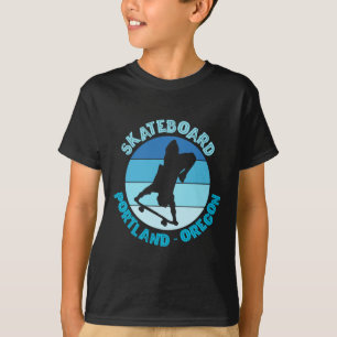 Portland Oregon Skateboarder Urne Skateboarding 3  T-Shirt