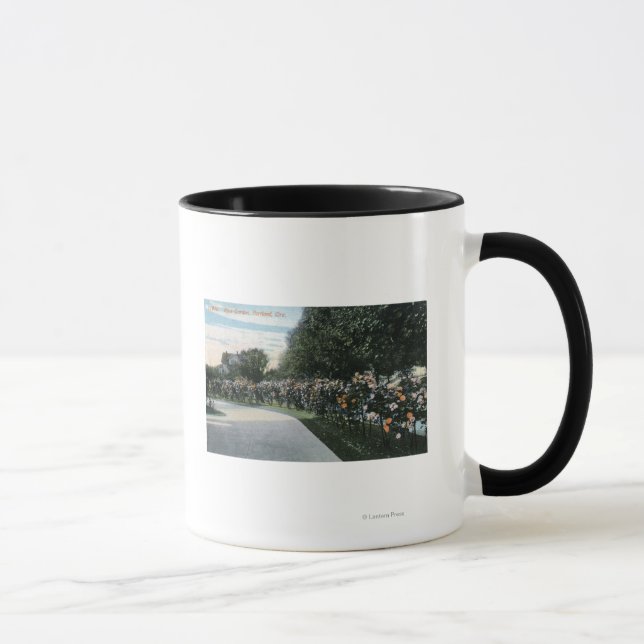 Portland, OregonAussicht auf einen Garten der Rose Tasse (Rechts)