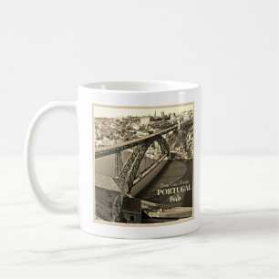 Porto-Brücke über den Douro-Fluss, Portugal, Sepia Kaffeetasse