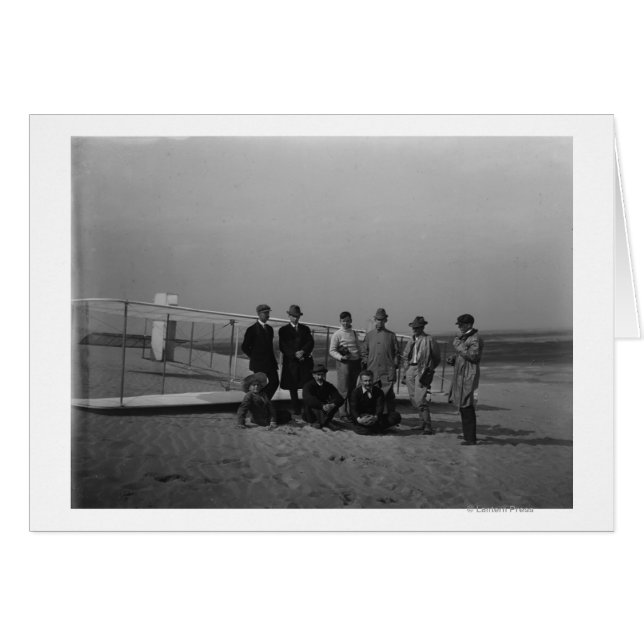 Portrait de groupe devant le planeur à Kill (Devant horizontal)