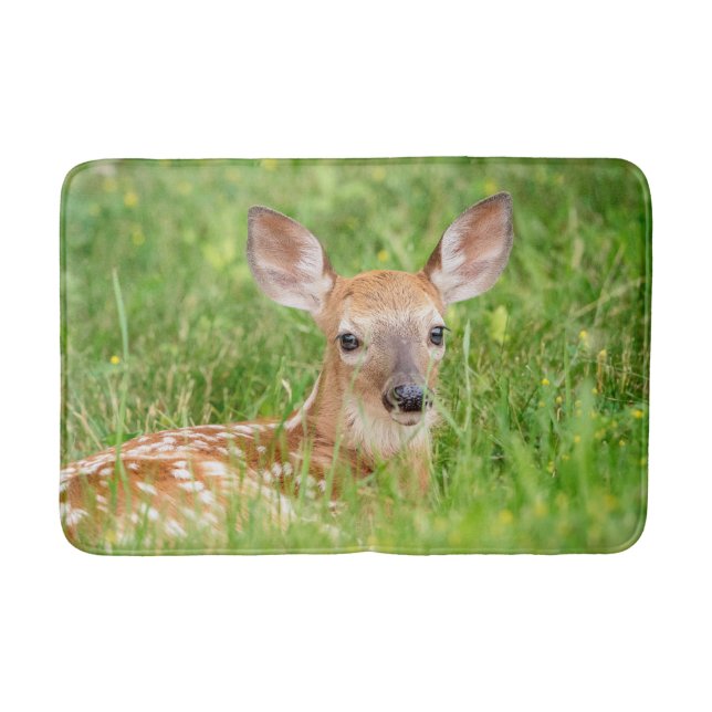 Portrait einer Faune (Weißschwanzhirsche) Badematte (Vorderseite)