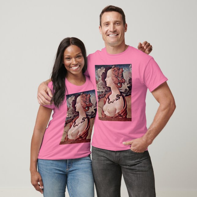 Portrait von Simonetta Vespucci von Piero di Cosim T-Shirt (Unisex)