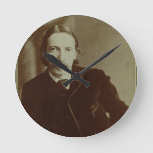 Porträt von Robert Louis Balfour Stevenson (1850- Runde Wanduhr