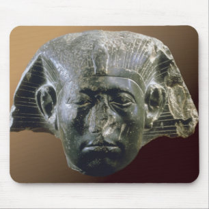 Porträtkopf von Sesostris III von einer Sphinxe Mousepad