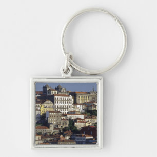 Portugal, Porto (Porto). Historische Häuser und Schlüsselanhänger