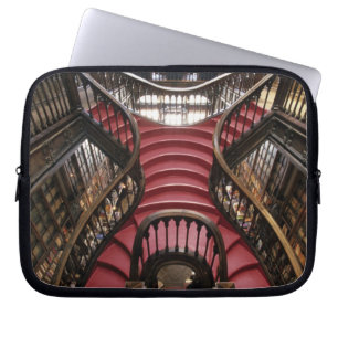 Portugal, Porto (Porto). Treppe im historischen Laptopschutzhülle