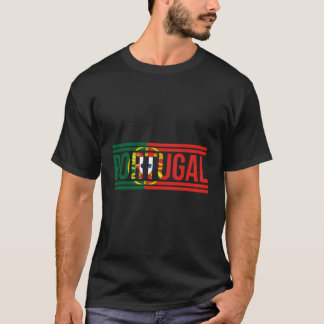 Portugal - Portugiesischer Fußball-Fußball unter d T-Shirt