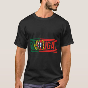 Portugal - Portugiesischer Fußball-Fußball unter d T-Shirt