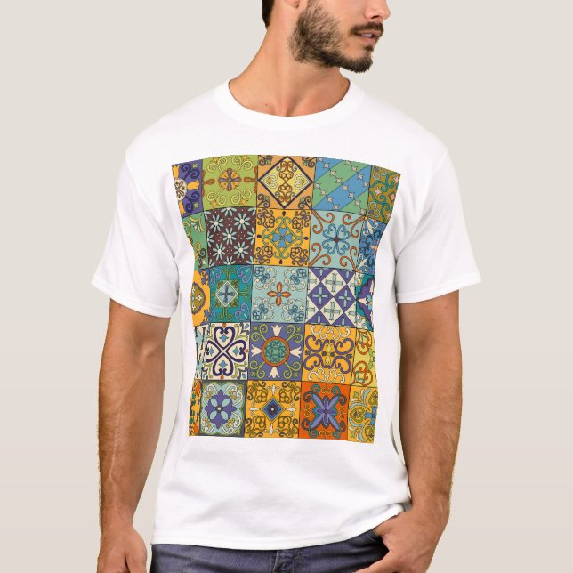 Portugiesisches Talavera Tile Design T-Shirt (Vorderseite)