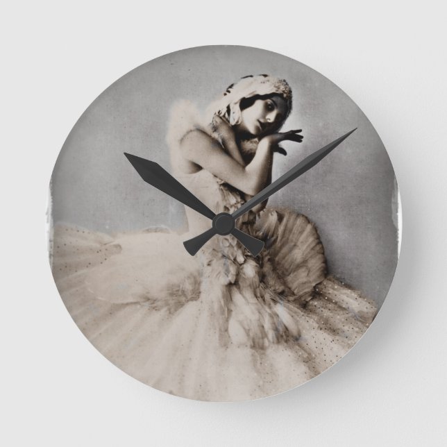 Posed en Pointe Runde Wanduhr (Vorderseite)