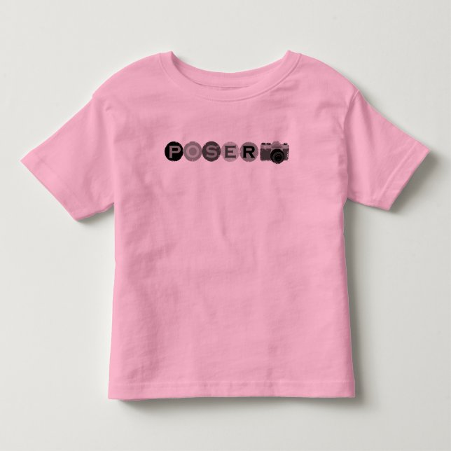 Poser für eine Fotografie Kleinkind T-shirt (Vorderseite)