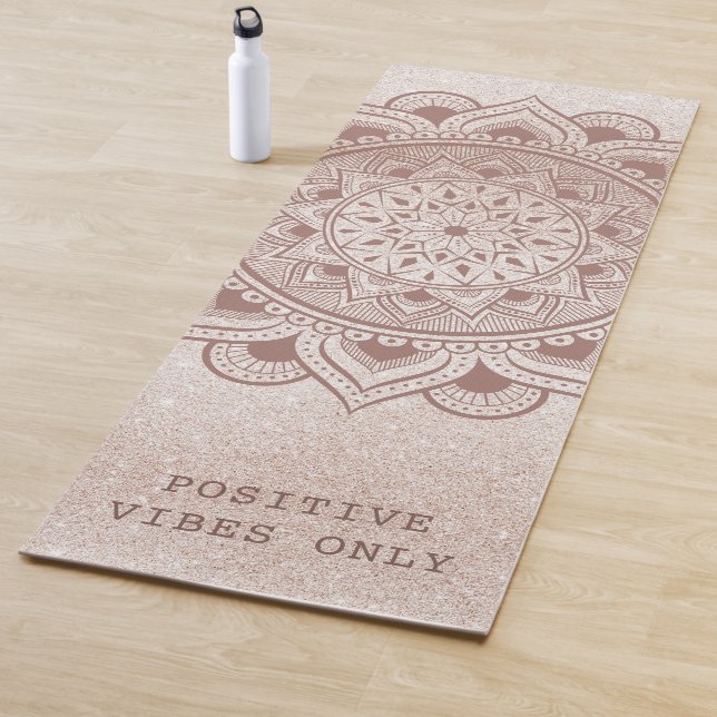 Positive Bilder nur maßgeschneidertes Zitat Chic M Yogamatte (Beispiel)
