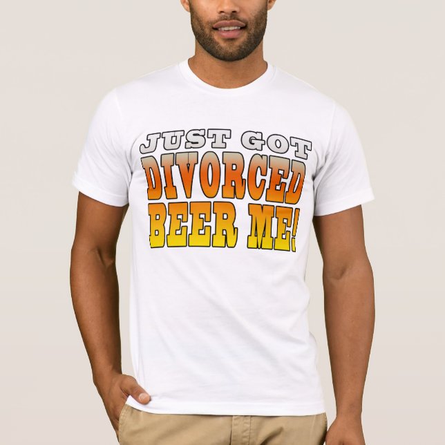 Positive Scheidungs-Geschenk-Ideen: Geschiedenes T-Shirt (Vorderseite)