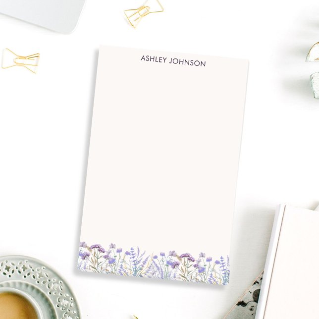 Post-it® Aquarelle violet Fleur sauvage Meadow (In situ Office desk)