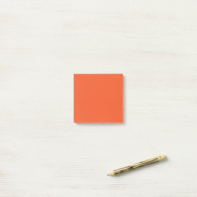 Post-it® Bright Orange Minimalist Solid Background (Sur un bureau)