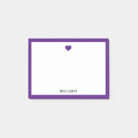 Coeur pourpre et frontière sur blanc avec nom