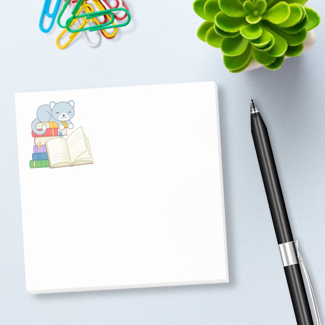 Post-it® Cute Chat au-dessus d'une pile de livres (Créateur téléchargé)
