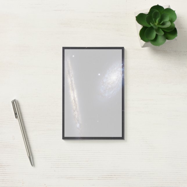 Post-it® Galaxie Edge-On Ngc 4302 & Galaxie Tilted Ngc 4298 (Bureau)