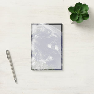 Post-it® L'Ouragan Irene Traverse Les Bahamas.