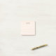 Post-it® Minimaliste Nettoyer simple Motif en bande rose cl (Sur un bureau)