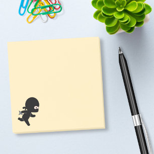 Post-it® Ninja minuscule fonctionnant sur le jaune