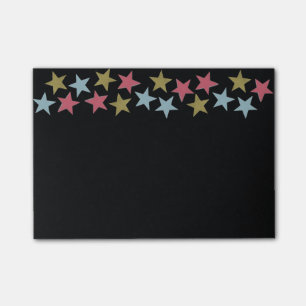 Post-it® Notes d'étoile sur le noir