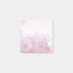 Post-it® Notes d'un billet sur la floraison rose