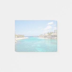 Post-it® Plage tropicale pittoresque avec huttes de chaume 