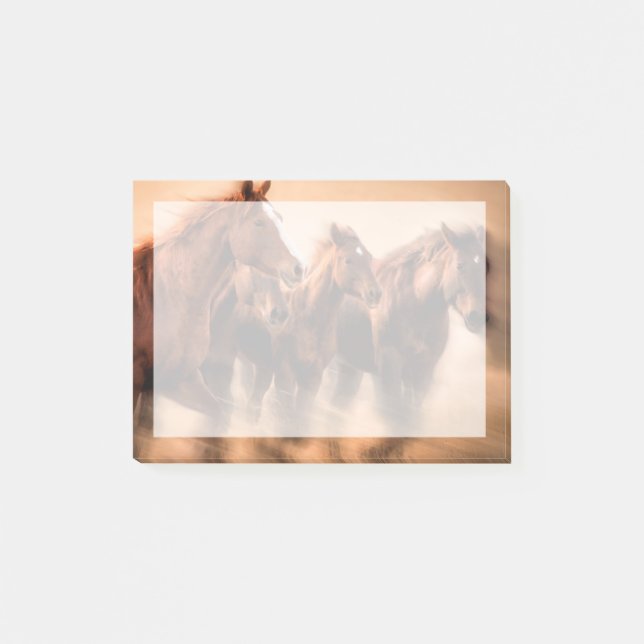 Post-it® running horses, blur and flying manes (Devant)