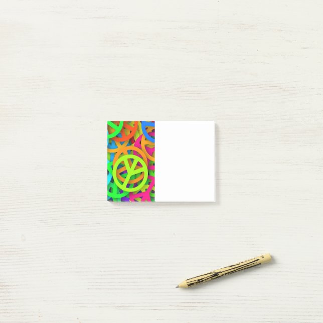 Post-it® Signes de paix super Motif arc-en-ciel (Sur un bureau)