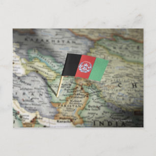 Postale Drapeau de l'Afghanistan dans la carte