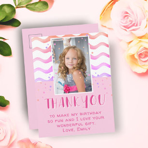 Postale Fille de carte de remerciement d'anniversaire d'ét