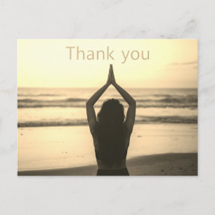 Postale Namaste Yoga femme lever la main Merci Carte posta