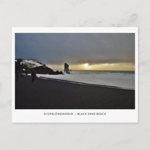 Postale Pierres de plage de sable noir en mer, carte posta