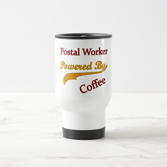 Postangestellter angetrieben durch Kaffee Reisebecher (Mittel)