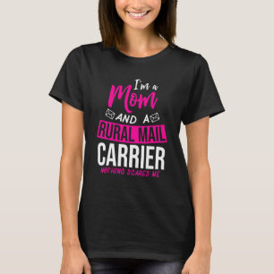 Postbote Mama Postzustellerin Ehefrau Briefträger T-Shirt
