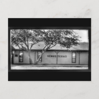 Postcard of Venus, TX building with tree Postkarte