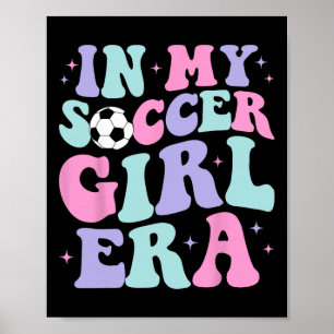 Poster À l'ère de ma fille footballeuse Rétro Groovy Fill