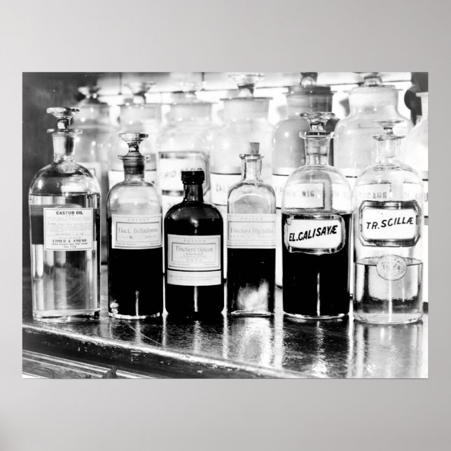 Poster Affichage de bouteilles apothécaires contenant des (Devant)
