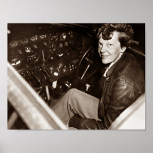 Poster Amelia Earhart Assis Dans Le Cockpit De L'Avion