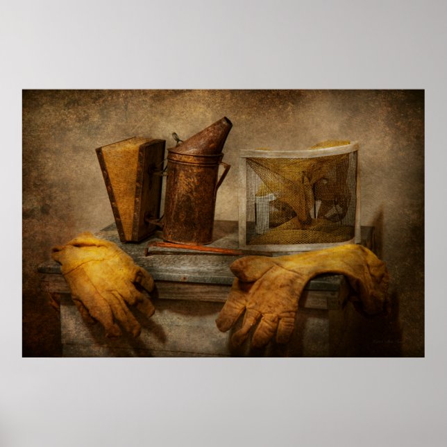 Poster Apiary - L'apiculteur (Devant)