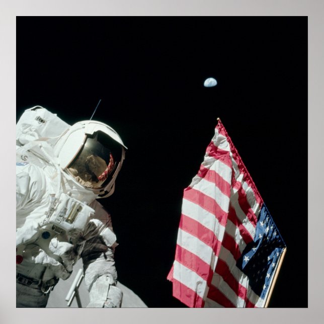 Poster Astronaut Apollo 17 avec vue sur la Terre (Devant)