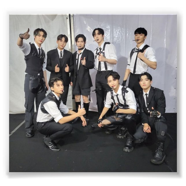 Poster 'ATEEZ' (Devant)