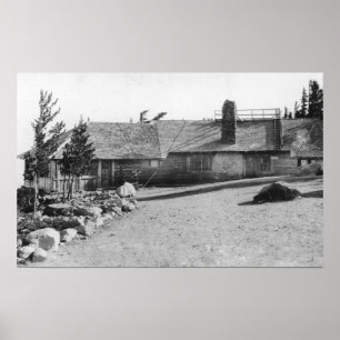 Poster Auberge de casquette de nuage au capot de Mt.,