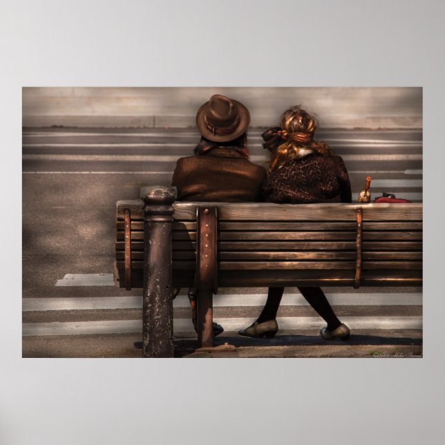 Poster Banc - Un couple hors du temps (Devant)