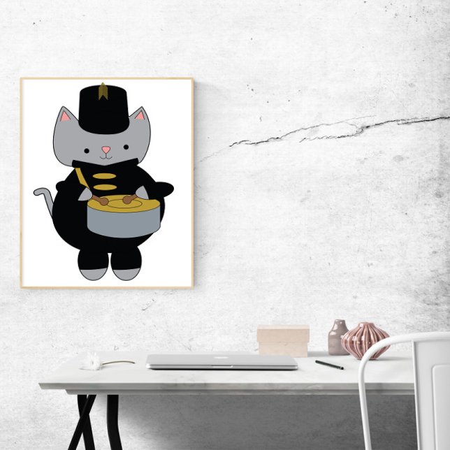 Poster Bande de Marquage Chat Snare Drum Noir et Or (A poster of a cat in a black and gold marching band uniform playing the snare drum.)