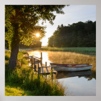 Bateau à roues amarrés au lac